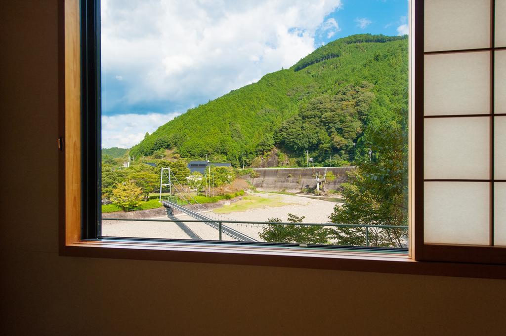 Watarase Onsen Hotel Yamayuri Hongu Bagian luar foto